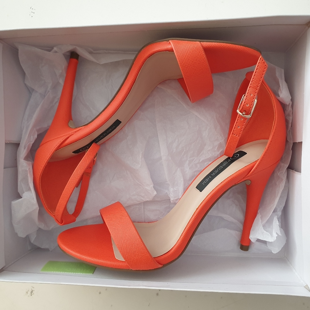 Forever New Heels - Picture 5 of 5